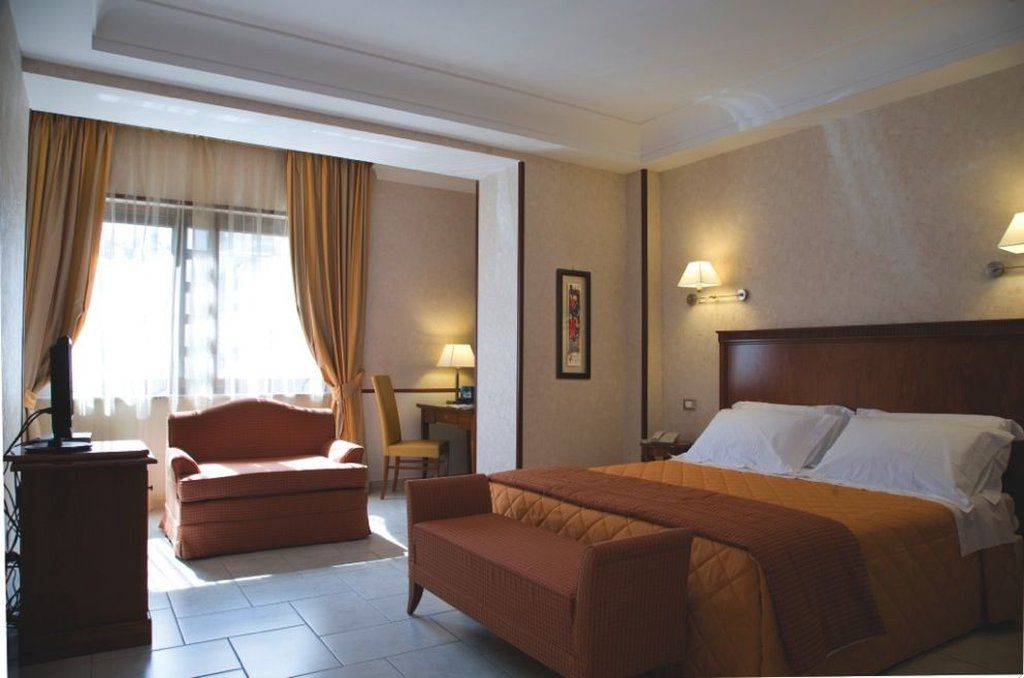 Andris Hotel Ercolano Habitación foto